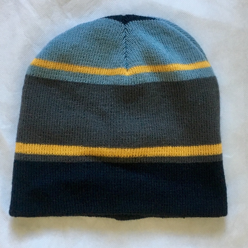 kids KNIT BEANIE CAP NWOT